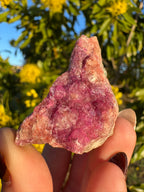 Spécimen de calcite cobaltifère avec inclusions d'émeraude | Qualité AAA
