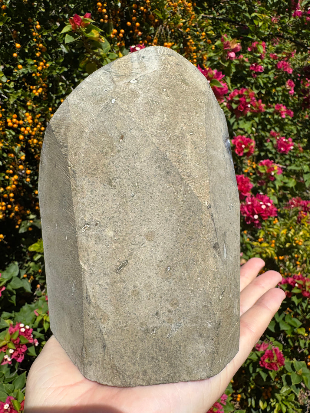 Amethyst Druzy Standing Geode
 - 2.362kg
