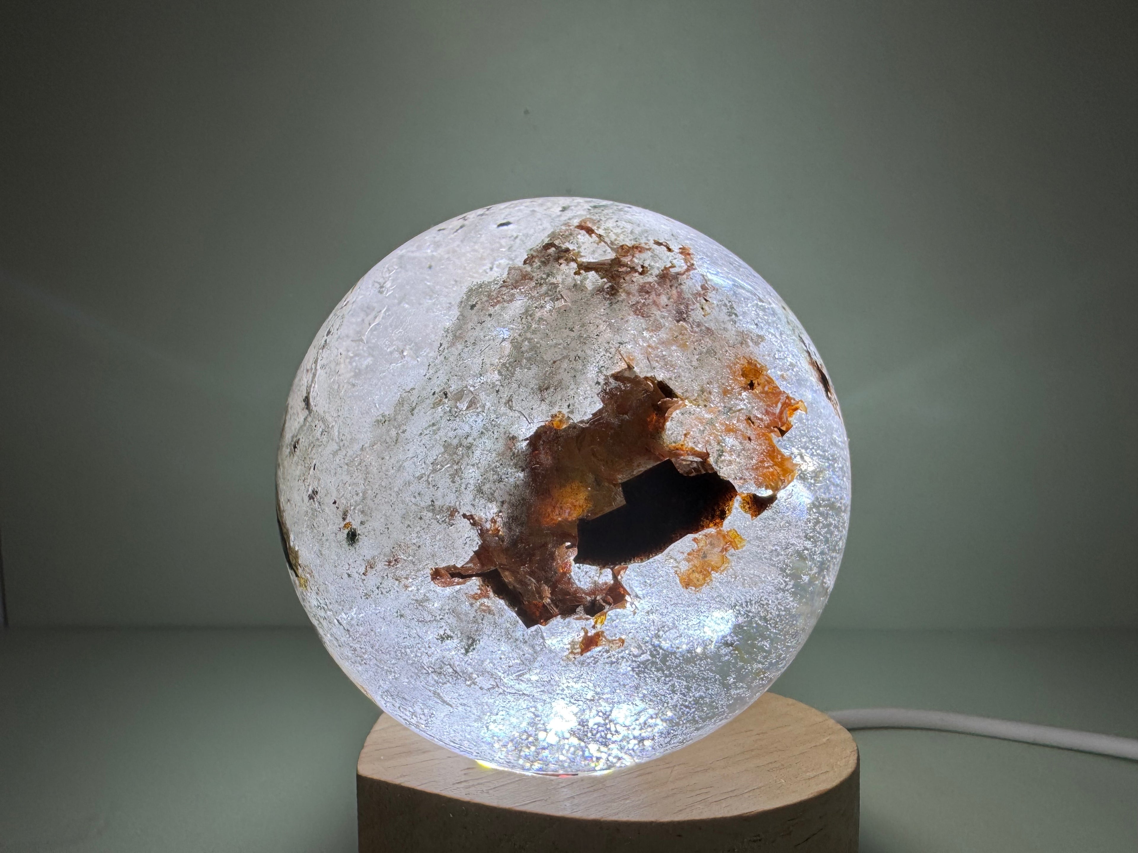 Enhydro Included Quartz Sphere - Moving + Stationary Bubbles
