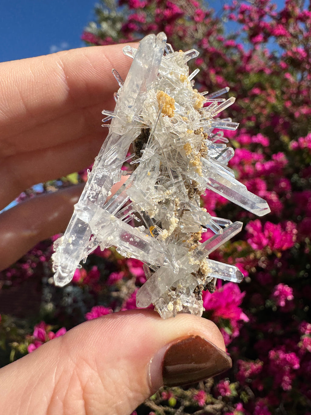 Racimo de cuarzo lemuriano con recubrimiento de dolomita — Colombia