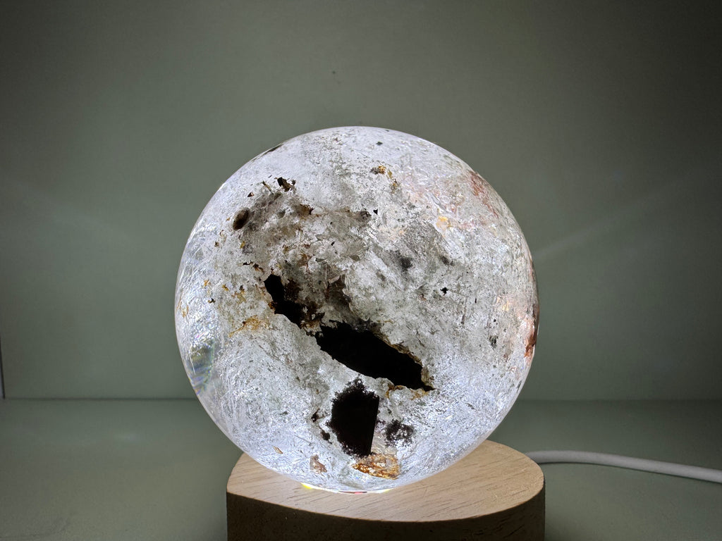Enhydro Included Quartz Sphere - Moving + Stationary Bubbles