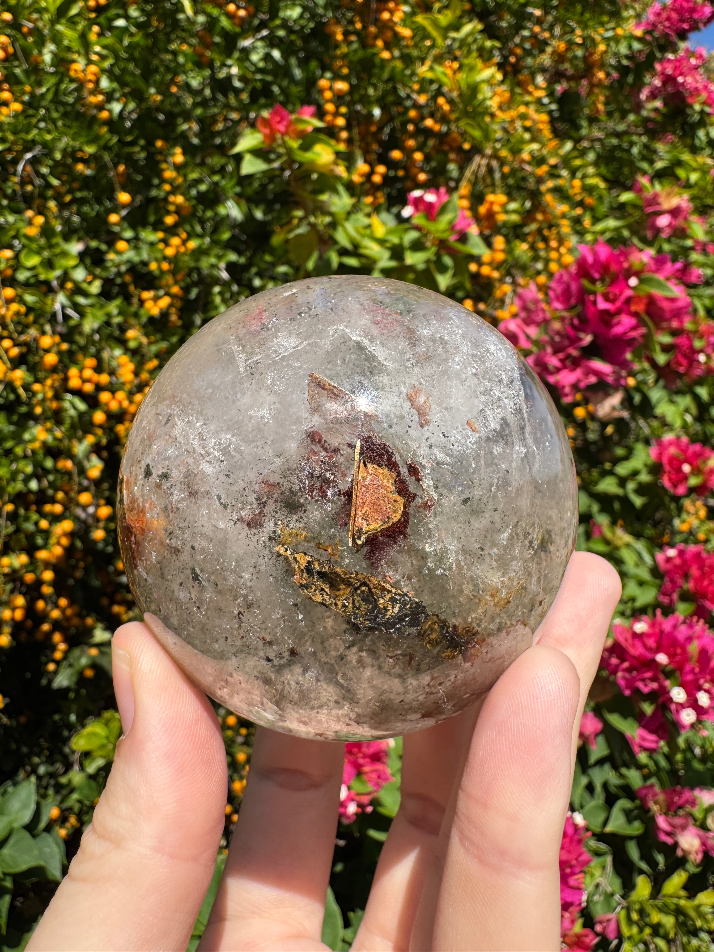 Enhydro Included Quartz Sphere - Moving + Stationary Bubbles