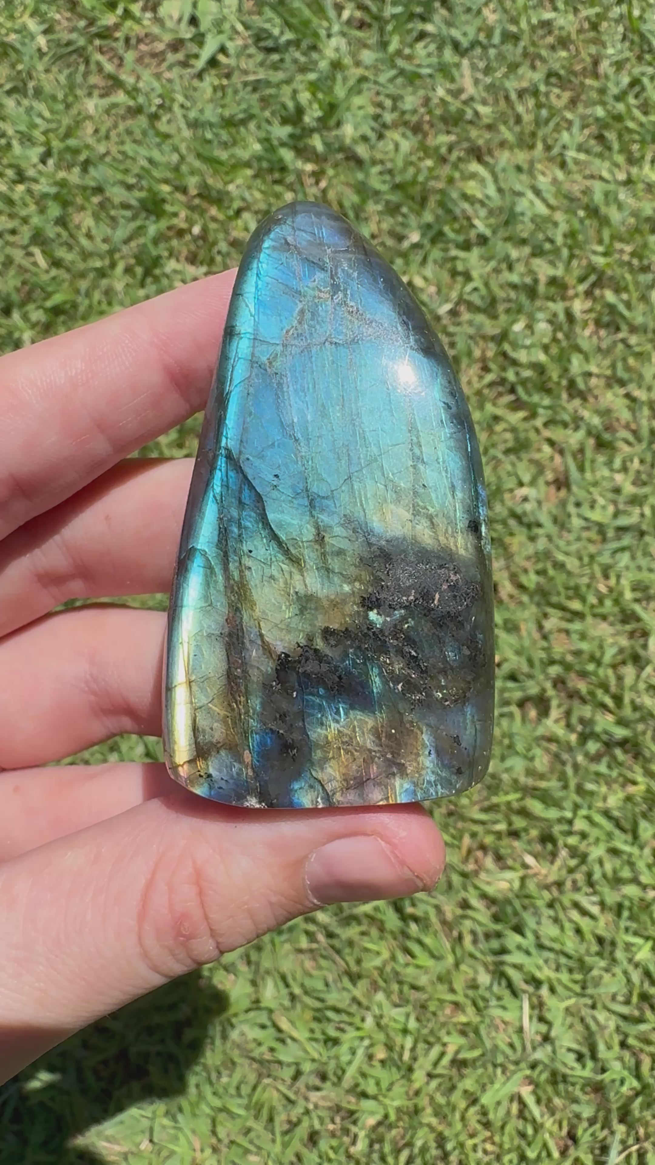 Labradorite Standing Freeform